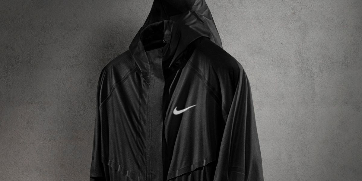 Nike revolutionizes sportswear with a jacket that opens by itself when you sweat