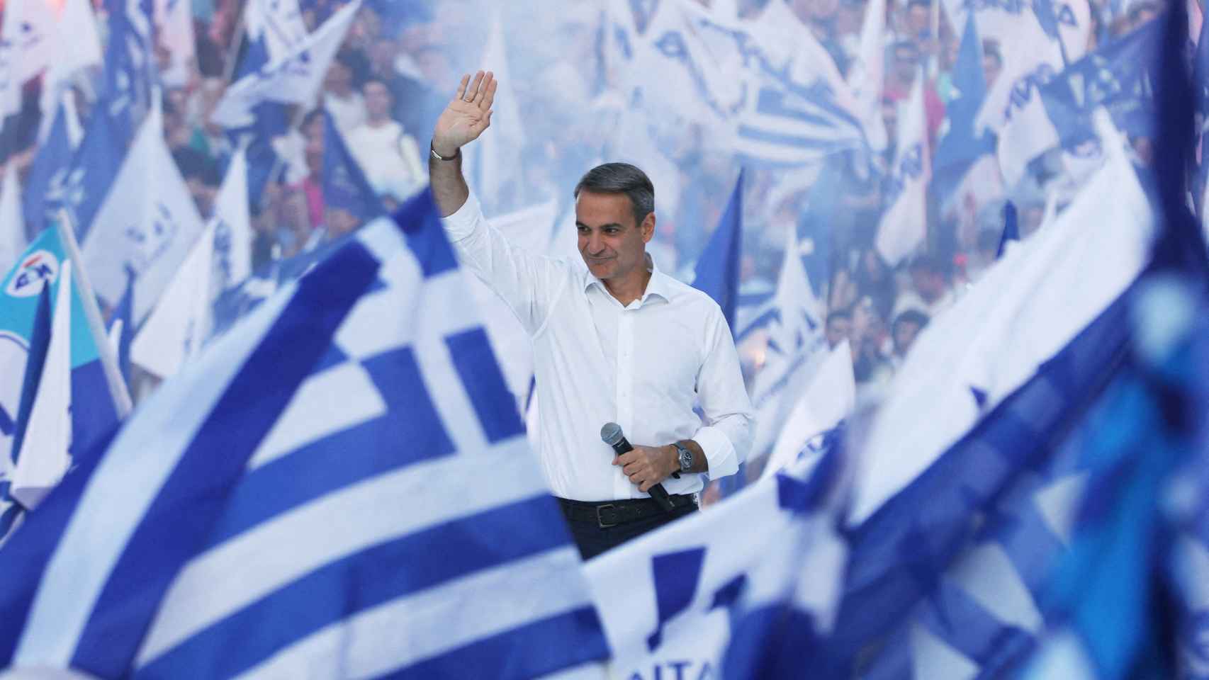 Ten million Greeks vote again in an election where Mitsotakis seeks an absolute majority