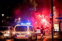 The French government estimates that more than 900 people have been arrested for the protests against the death of a teenager in Nanterre