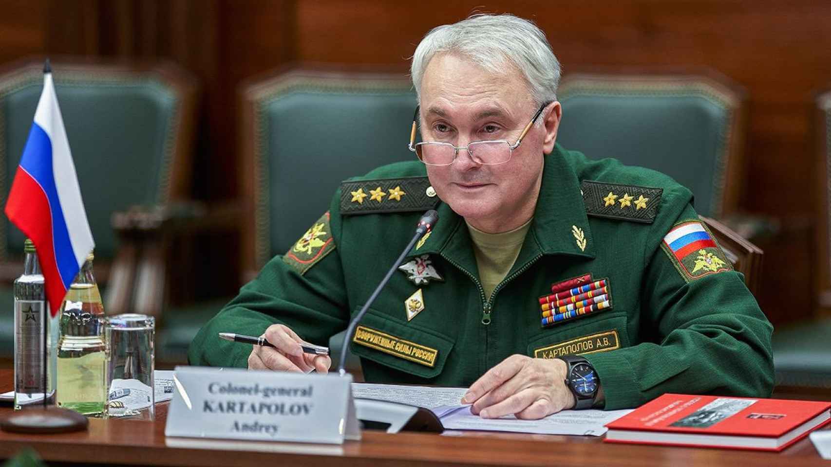 Andrei Kartapolov, Chairman of the Duma defense committee.