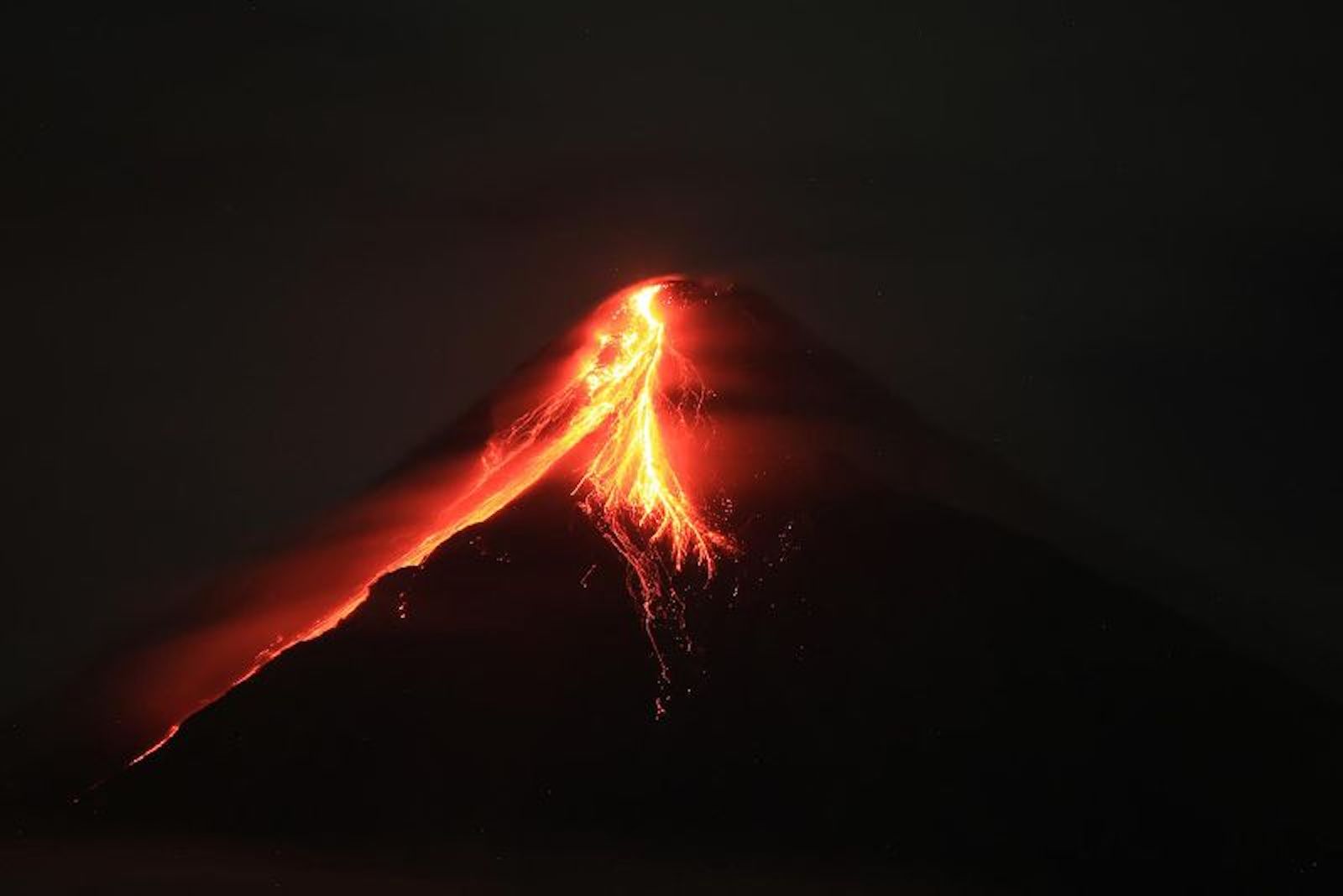 Mount Mayon volcano Philippines