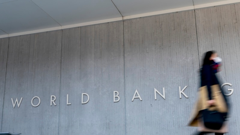 World Bank forecasts weakening of world economy this year