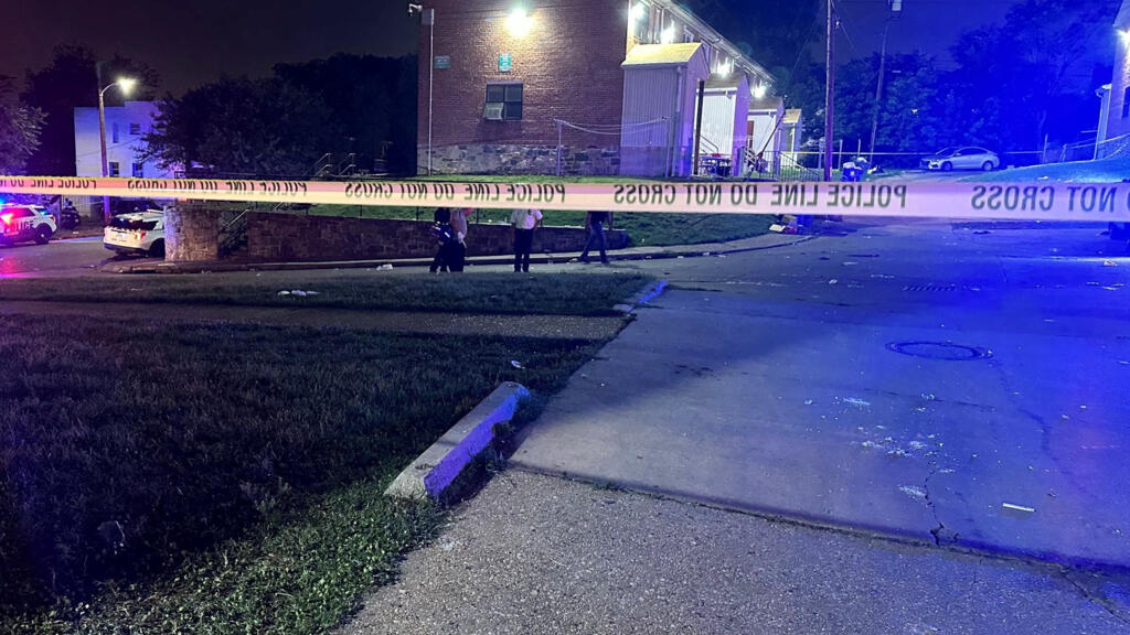 A shooting at a party in Baltimore (USA) leaves 2 dead and 28 injured