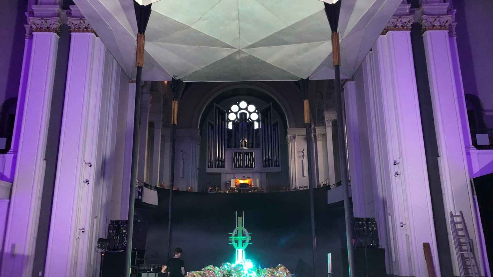 Rave at the St. Thomas Church in Berlin.