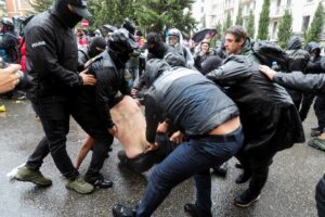 At least 20 arrested in Georgia for protests against the 'Russian law' on "foreign influence"