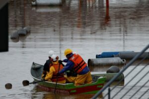 Death toll from floods in southern Brazil rises to 147