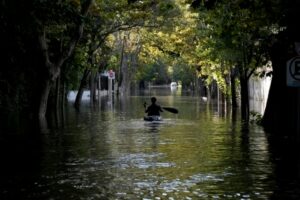 Heavy rains wreak havoc in Argentina