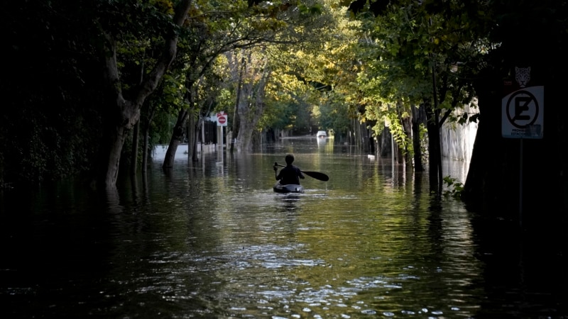 Heavy rains wreak havoc in Argentina