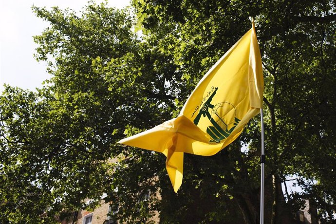 Archive - A Hezbollah flag