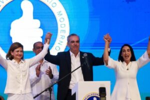 Luis Abinader re-elected president of the Dominican Republic