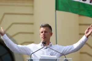 Péter Magyar, the new sensation in Hungarian politics who threatens Viktor Orbán's dominance