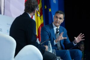 Sánchez commits to improving the financing of Catalonia with Illa at the head of the Generalitat