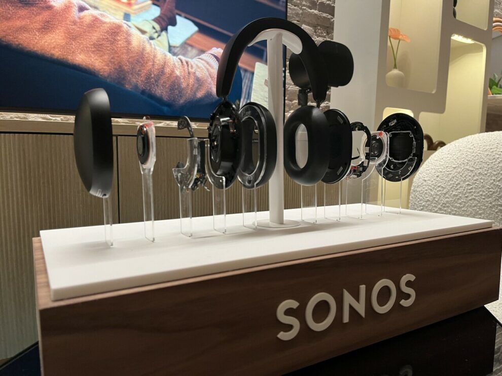 Sonos enters the headphone market