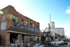 Strong storms and winds in Texas leave one dead and widespread damage