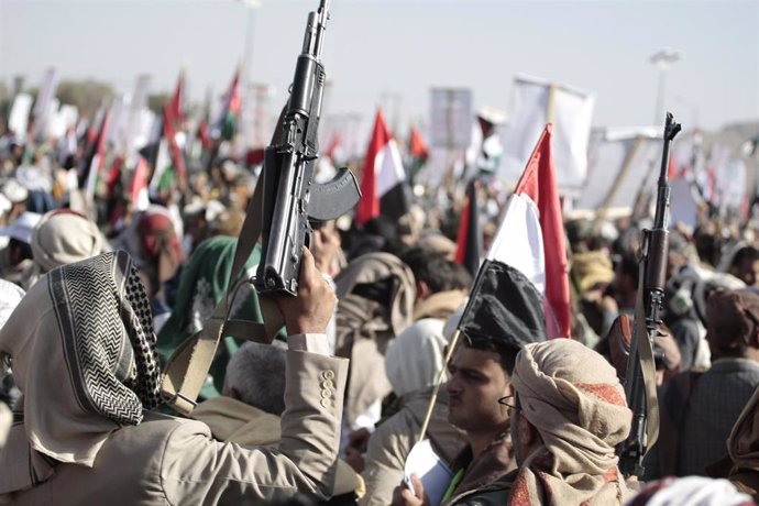 Archive - Demonstration in support of the Houthi rebels in Sana'a, Yemen