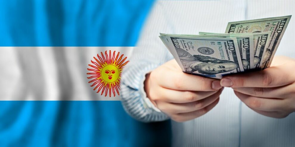 The IMF opens the way to disburse almost 800 million dollars to Argentina