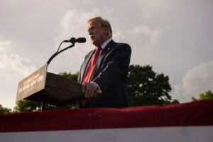 Trump holds a rally in the South Bronx neighborhood to win votes in his hometown