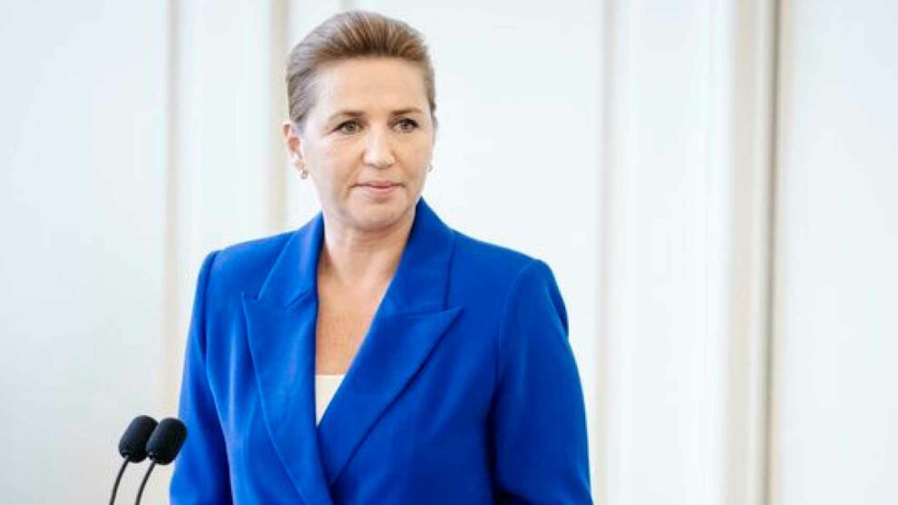 A man attacks Mette Frederiksen, Prime Minister of Denmark, 48 hours before the European elections