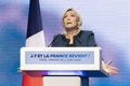 A survey places the extreme right on the verge of an absolute majority in France's legislative elections