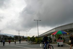 Ecuador announces new electricity rationing two days after a massive blackout