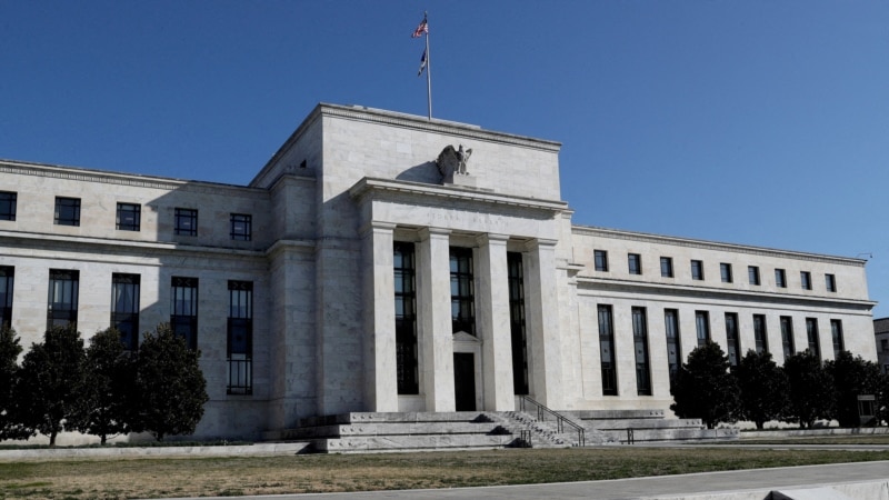 Fed maintains rates and anticipates only one cut in 2024, despite progress in inflation