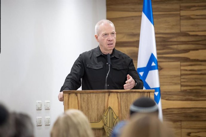 File - Israeli Defense Minister Yoav Gallant during a press conference in Tel Aviv (file)