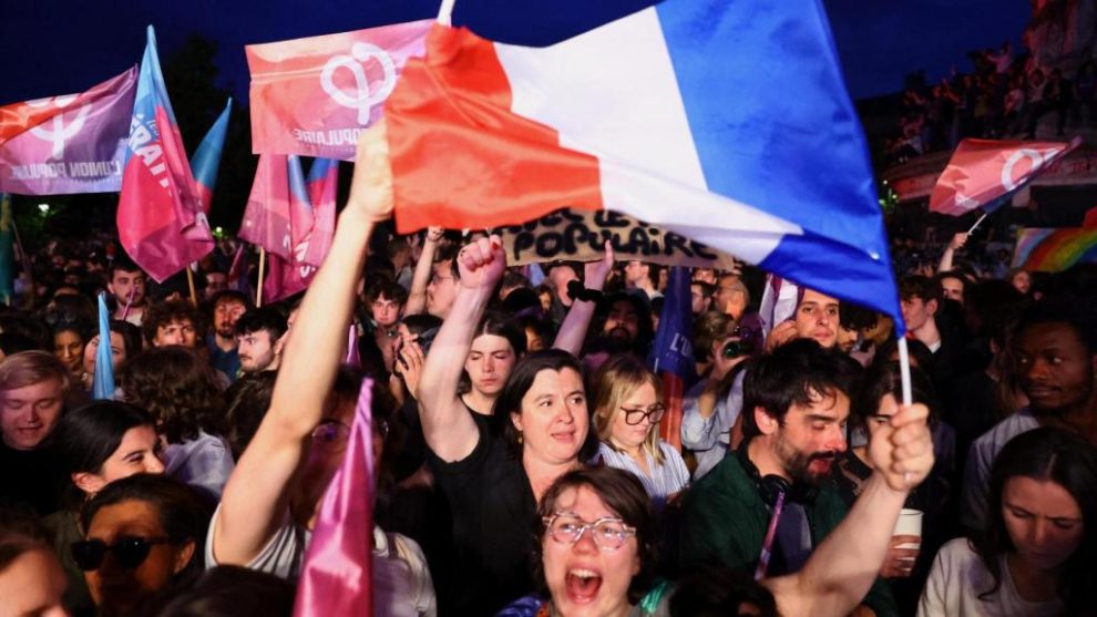 Reactions to the first results of the French legislative elections.