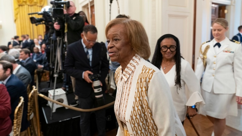 Marian Robinson, mother of Michelle Obama, dies at 86