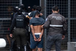 Preventive detention and other measures for 17 accused of organized crime in Ecuador