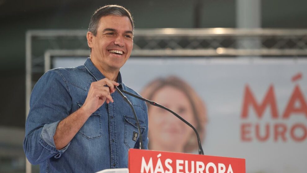 Sánchez, after Feijóo has opened the door to a motion of censure: "They are absolutely desperate"