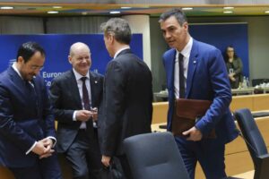 Sánchez will negotiate with the European PP on behalf of the losers without ever trying to reach an agreement with Feijóo