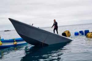 Spain arrests four Colombians who were on a sunken submarine off Cadiz