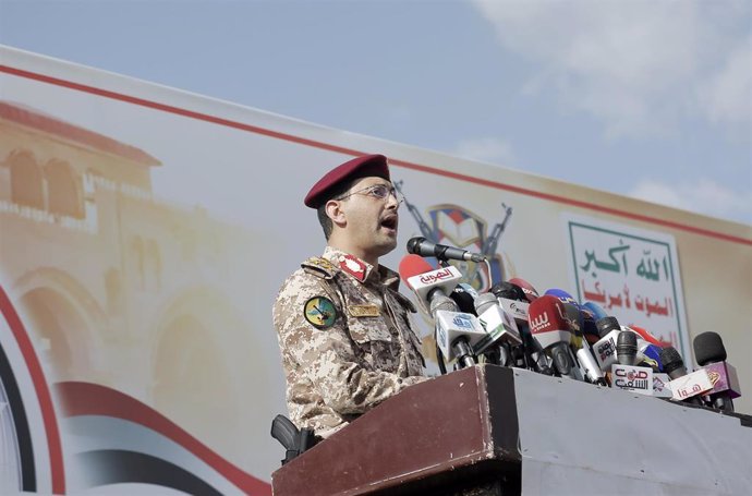 Archive - Houthi military spokesman Yahya Sari