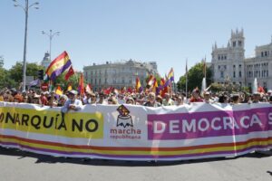 The republican movement takes to the streets for the anniversary of the coronation of Felipe VI: "Ten years are enough"