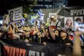 Thousands of people demand an agreement to release the hostages and new elections outside Netanyahu's house