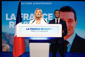 200 resignations in the ranks of Macron and Mélenchon to stop Le Pen in the second round of the legislative elections