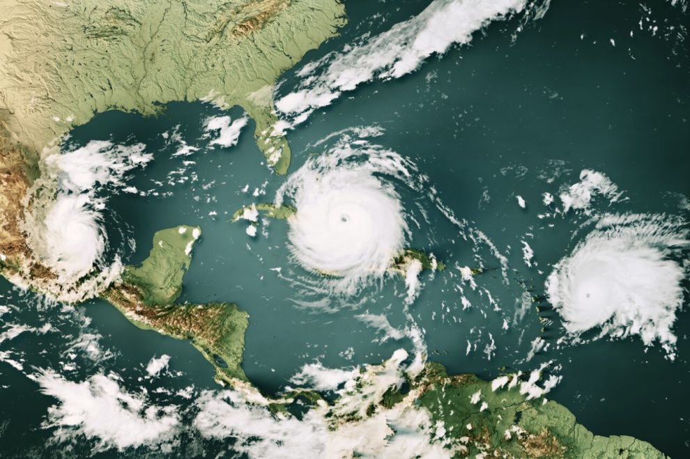 AT&T and Telefónica prepare plan to guarantee connectivity through Beryl