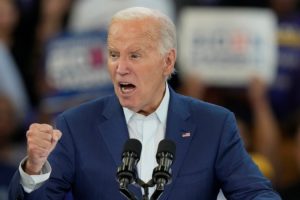 Biden clings to candidacy in battleground state amid age concerns