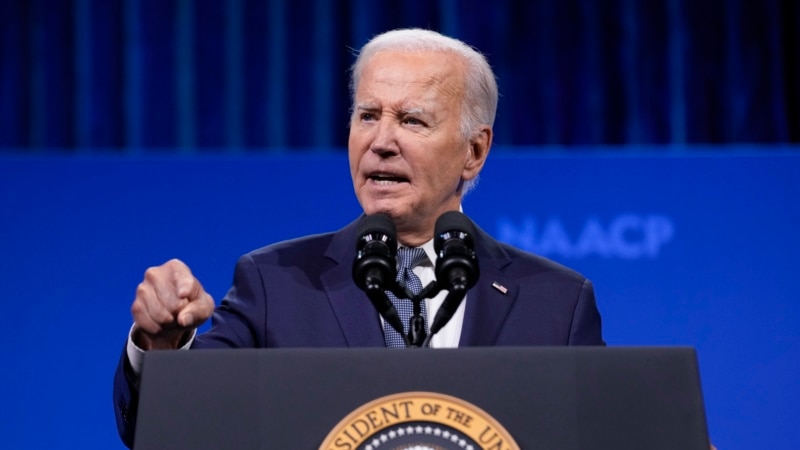 Biden still experiencing mild symptoms from COVID-19, his doctor says