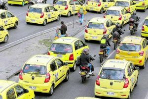 Bogotá Mayor's Office will hold roundtable discussions with taxi drivers this Wednesday, following the strike