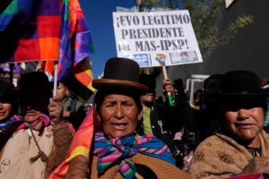 Clash between supporters of Morales and Arce as parties debate suspending primaries in Bolivia