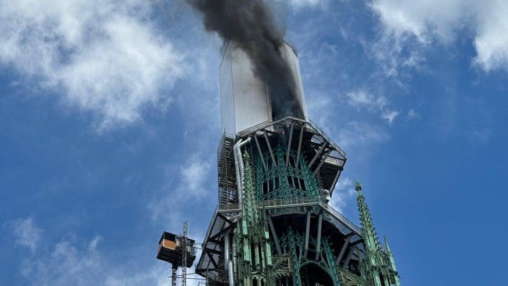 Fire breaks out in Rouen Cathedral spire, France