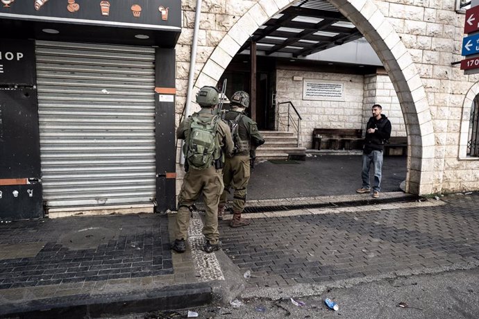 File - December 13, 2023, Jenin, West Bank: Israeli soldiers during clashes in Jenin, West Bank, on December 13, 2023.,Image: 829270791, License: Rights-managed, Restrictions: , Model Release: no, Credit line: Vincenzo Circosta / Zuma Press / ContactoP