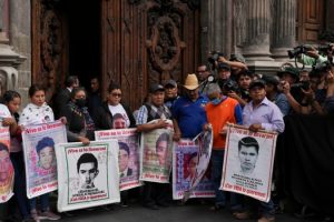 Mexico's president-elect meets with parents of 43 missing from Ayotzinapa