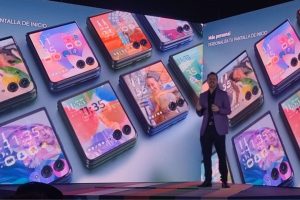 Motorola launches new Razr foldable phones, what does each one offer?