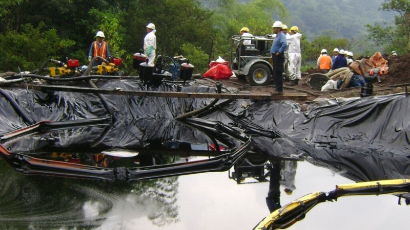 Oil pipeline resumes operations after landslide threats in Ecuador