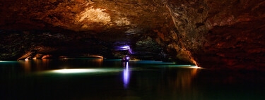 The underground lake that remains a mystery 120 years after its discovery. No one knows where it ends