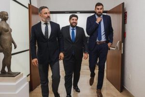 Vox leaves PP behind after announcing its breakup: the Murcian councillors do not attend the Government Council