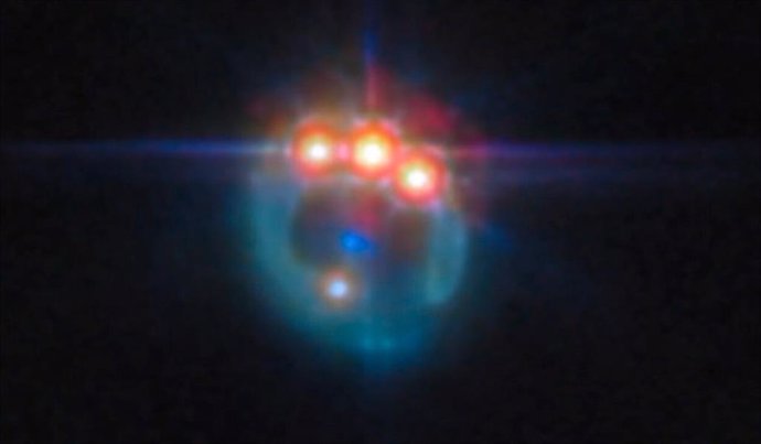 Gravitational lensing effect on the quasar RX J1131-1231