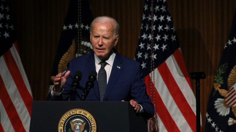 What are the three key points that Biden proposes to reform the Supreme Court?